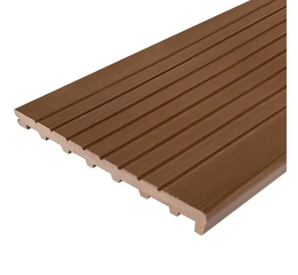 Ступень из ДПК Latitudo Step-320 Полнотелая Каштан от производителя  Latitudo по цене 2 974 р